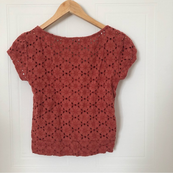 American Eagle T-shirt - Picture 2 of 2